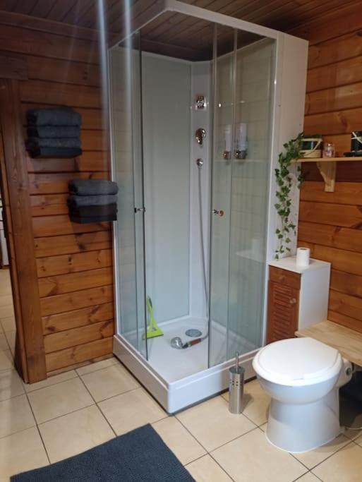 Bury  Chalet A La Campagne מראה חיצוני תמונה