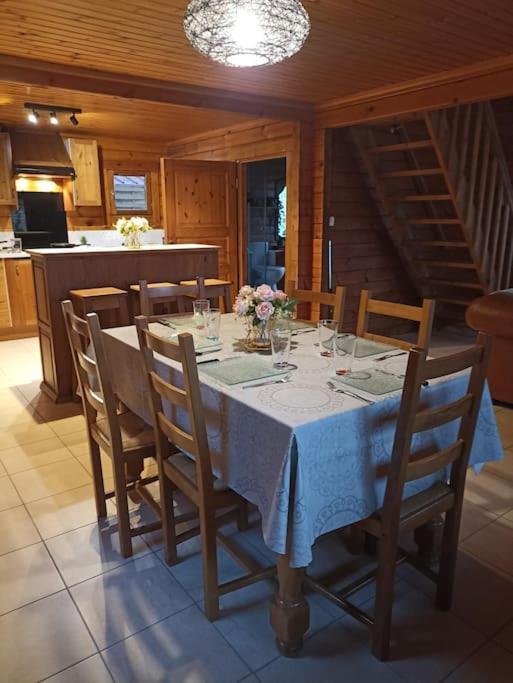 Bury  Chalet A La Campagne מראה חיצוני תמונה